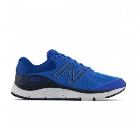 Athletic shoes for gym comfort-Men's 840 V5