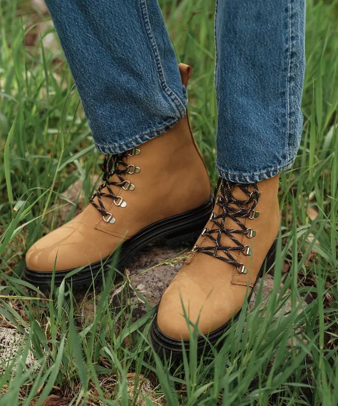 warm insulated boots-Oiled Leather Mountain Boot