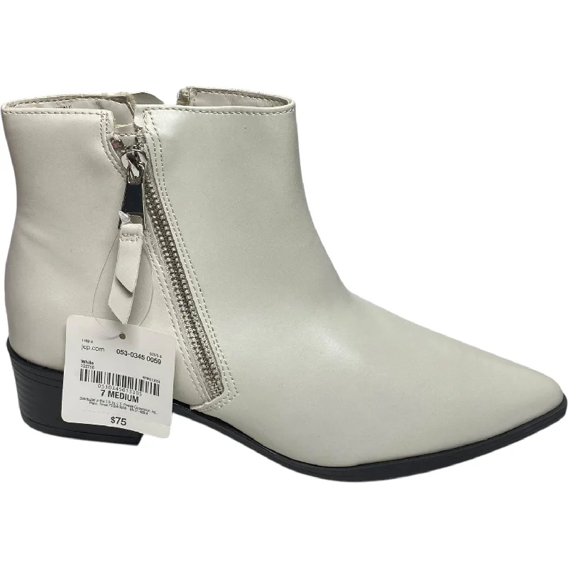 soft leather boots-Boots Ankle Heels By Worthington In White, Size: 7