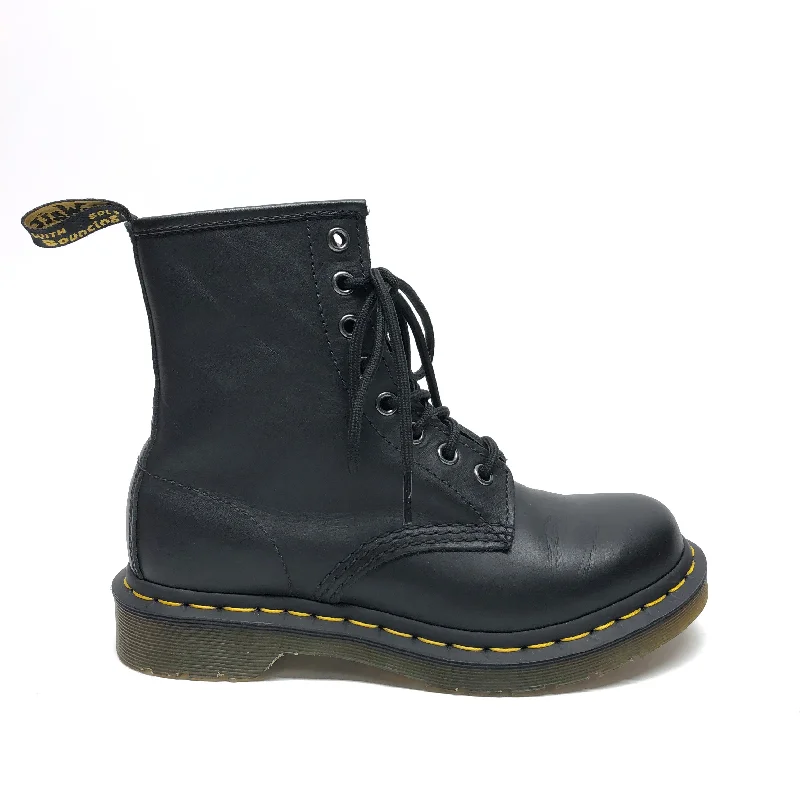 breathable ankle boots-Boots Combat By Dr Martens In Black, Size: 6