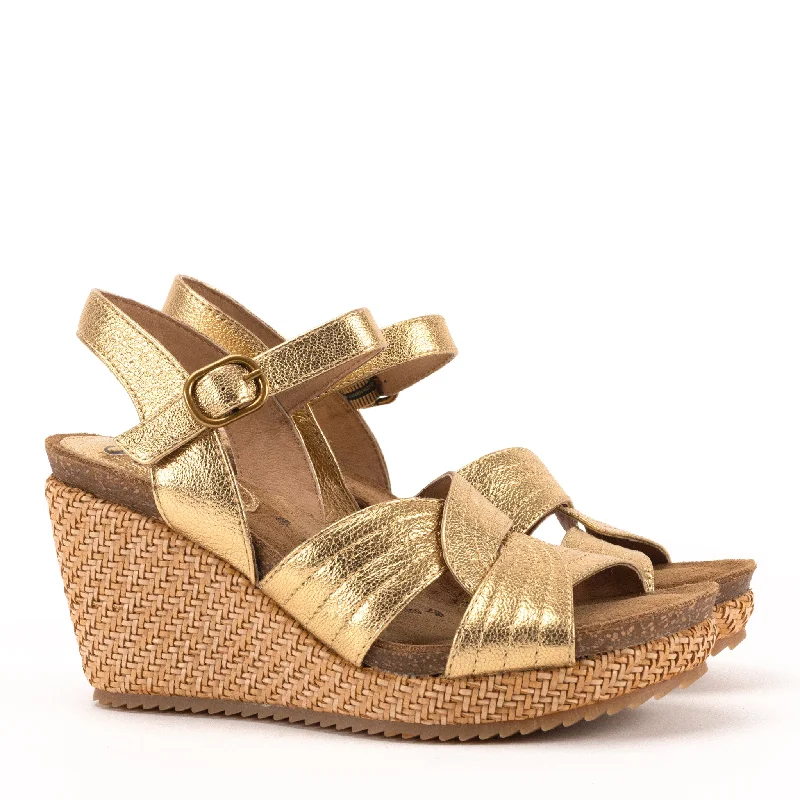 Sandals with satin finishes-CLARISSA - GOLD - SUEDE