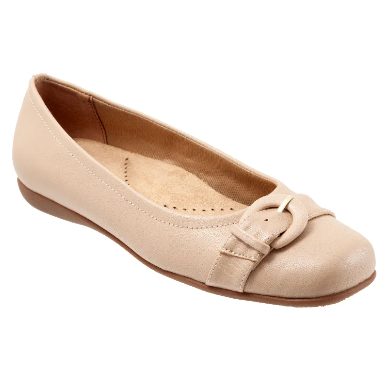 luxury flats for couples-Sylvia Nude Pumps