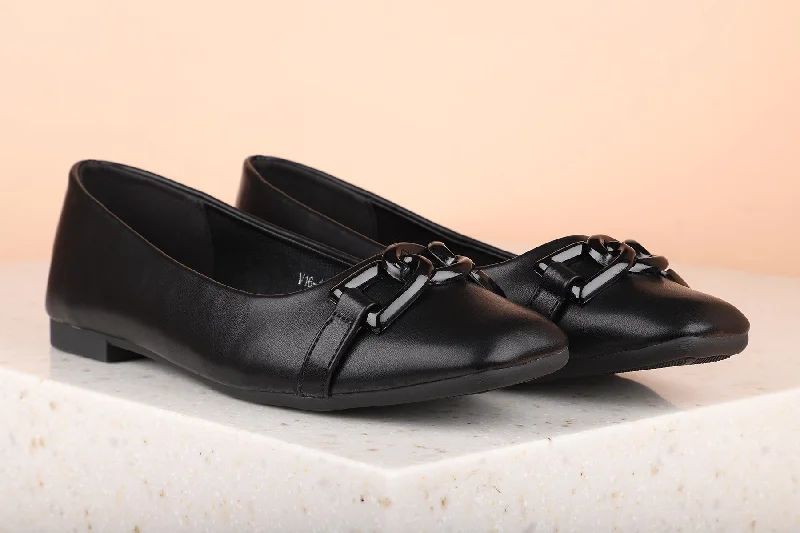 flats near art galleries-Women Black Solid Buckles Flats Ballerinas