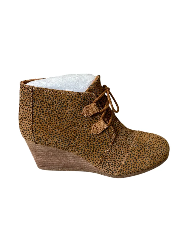 comfy fleece boots-Boots Ankle Heels By Toms In Animal Print, Size: 8.5