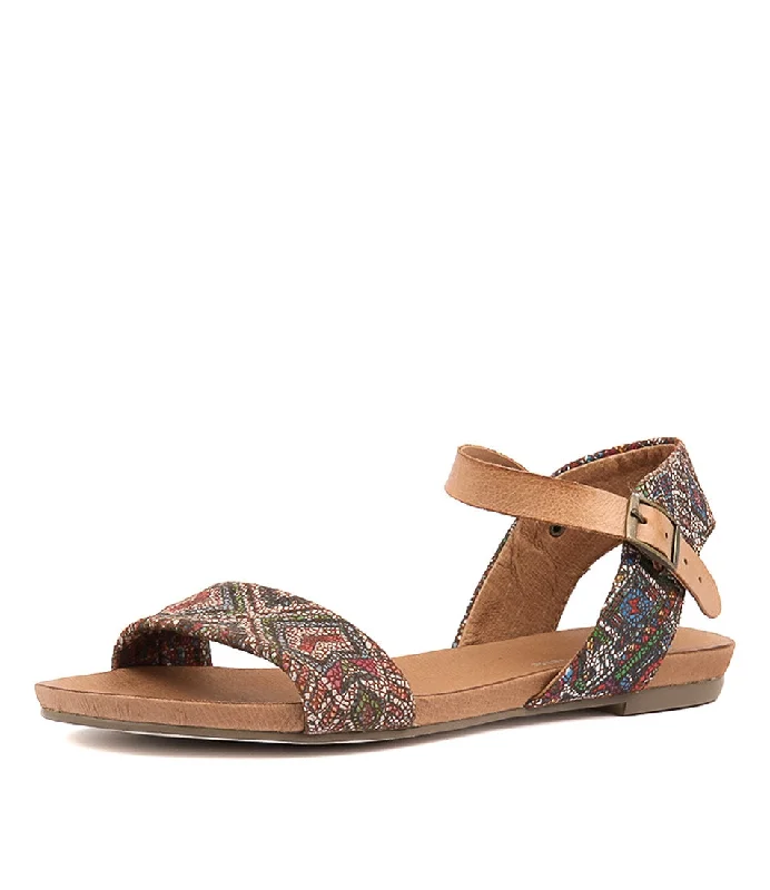 Best sandals for beach vacations-DJANGO & JULIETTE JINNIT