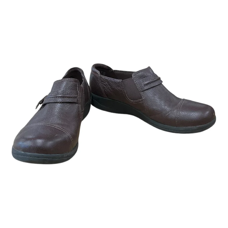 flats for seasonal renters-Shoes Flats By Clarks In Brown, Size: 9