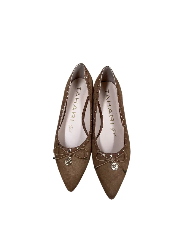 best flats for support-Shoes Flats By Tahari By Arthur Levine In Tan, Size: 8