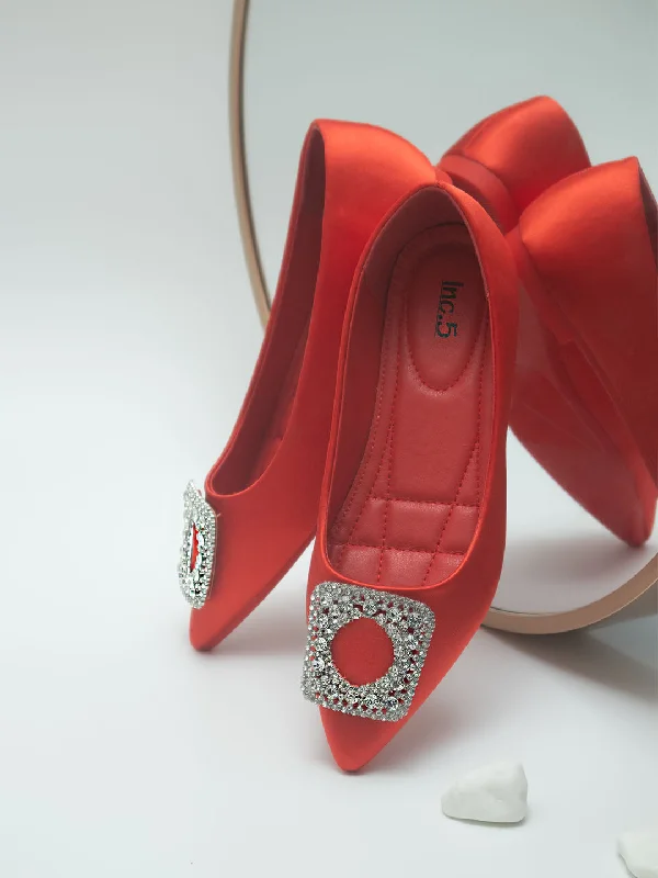 flats with stylish furniture-Women Red Embellished Buckles Flats Ballerinas