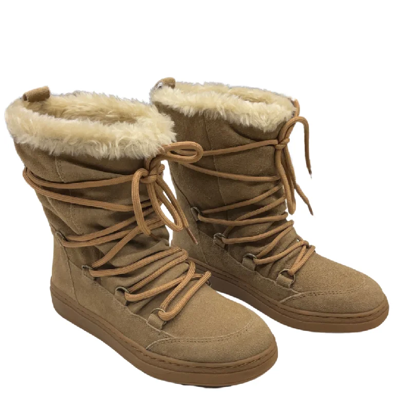 comfy fleece boots-Boots Hiking By Earth In Beige, Size: 5.5