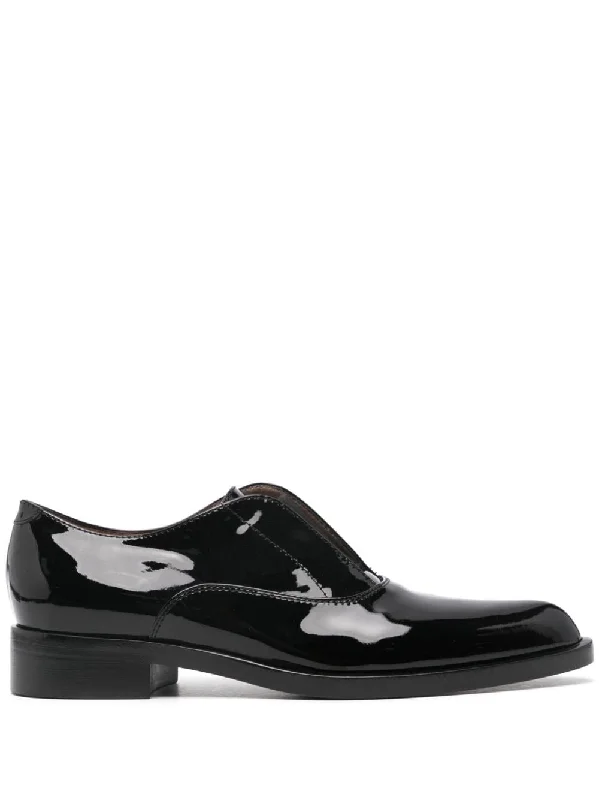 Casual shoes for casual outings -GIANVITO ROSSI Lace-Up Patent Leather Moccasins