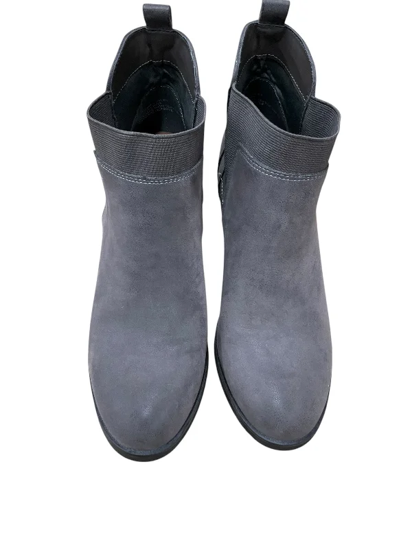 trendy knee-high boots-Boots Ankle Heels By Mia In Grey, Size: 9.5