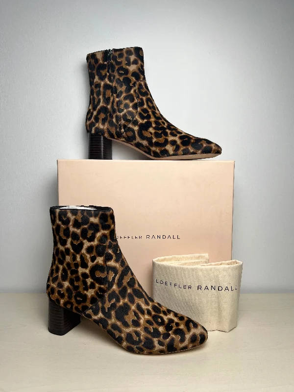 comfy Chelsea boots-Boots Ankle Heels By Loeffler Randall In Animal Print, Size: 9.5