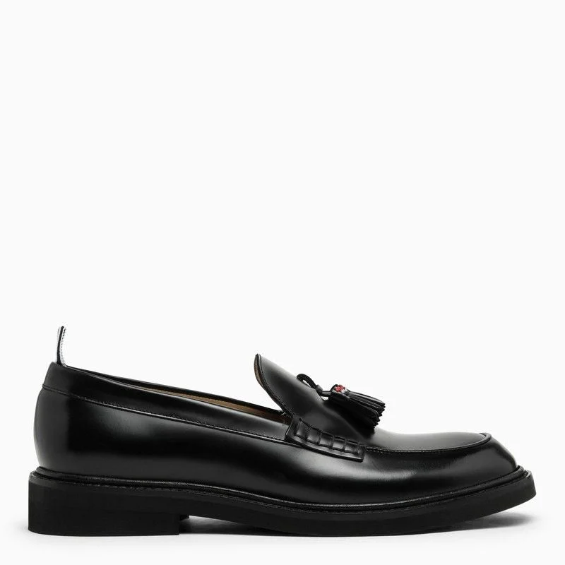 Casual shoes for casual strolls -THOM BROWNE Men's Leather Moccasin with Tassels