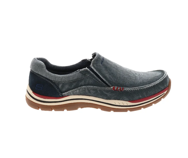 Casual shoes for casual appeal -Men's Relaxed Fit: Expected - Avillo