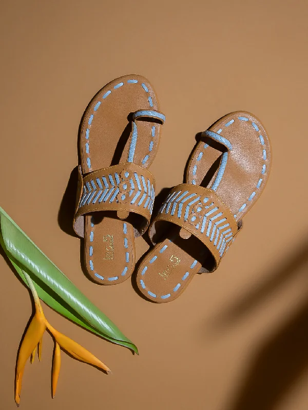 flats with spacious kitchens-Women Mustard Textured One Toe Flats