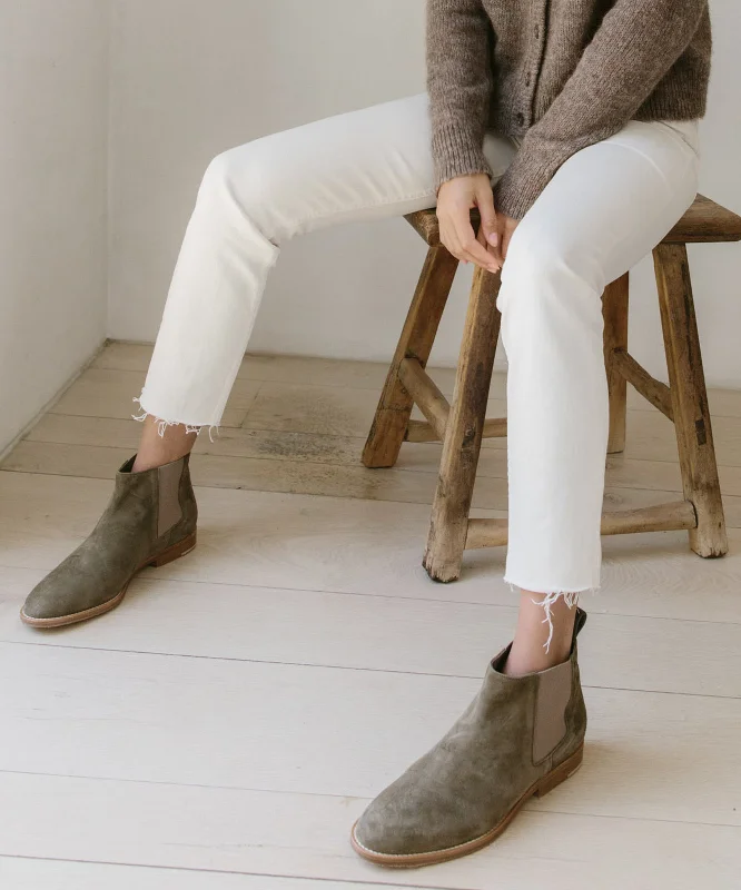 chic platform boots-Suede Chelsea Boot